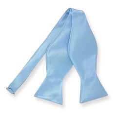 Ungebundene Fliege Hellblau