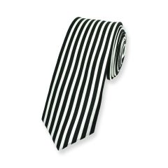 Krawatte vertikal gestreift schwarz weiß schmal